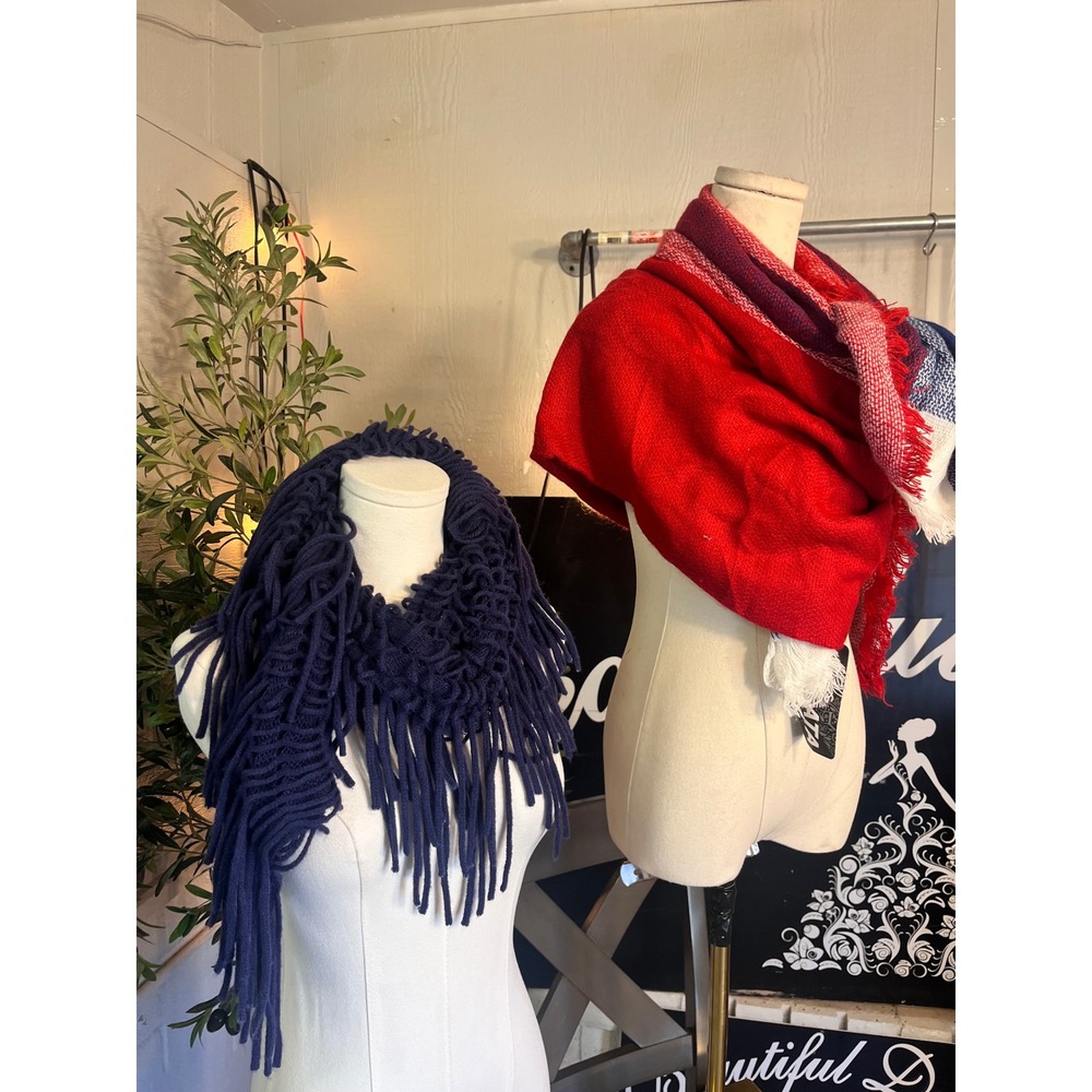 2 Chunky Knit Fringe Infinity Scarf Navy Blue Cozy Winter Warm Fashion Accessory